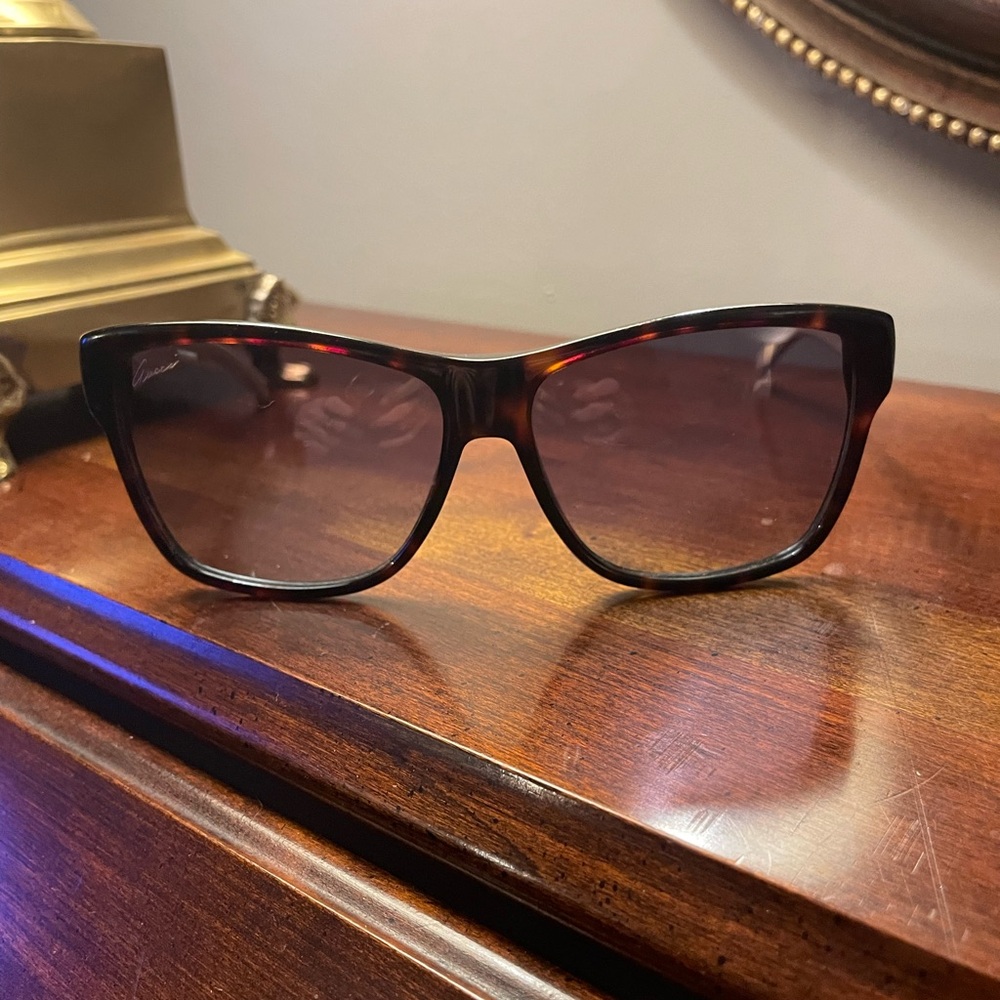 GUCCI Havana Purple Gradient Wayfarer Sunglasses with Trifold Hardshell Case - Picture 5 of 13